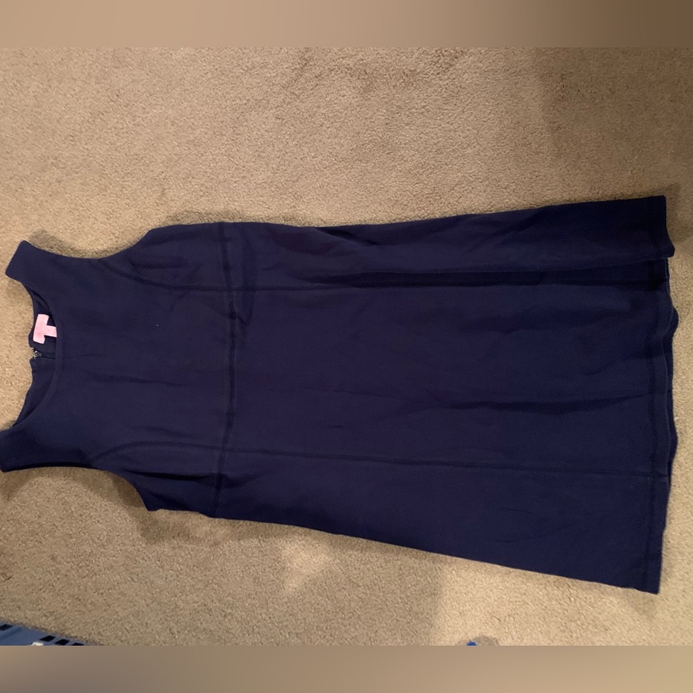 beautiful lilly pulitzer dark blue dress